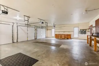 3 car garage