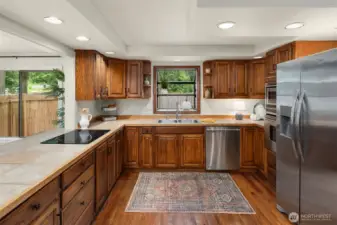 Large Country Kitchen