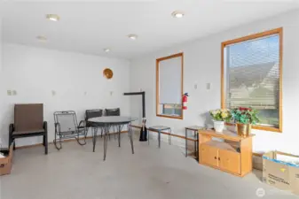 Office type room that you see when entering in to the hanger.