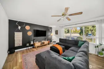 Great natural light - vinyl windows throughout