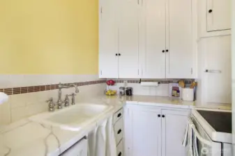 Kitchen and appliances updated.