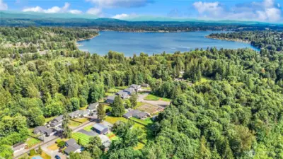 And so close to all the great things of Lake Stevens!