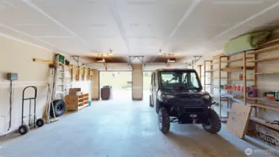 Main Home Garage  Interior
