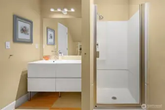Upper 3/4 bath.