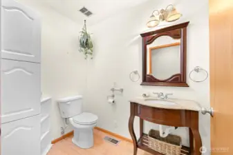 Guest bath on the upper level.