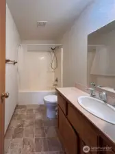 Unit B- Bathroom