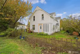 Welcome to historic 5860 Bow St.