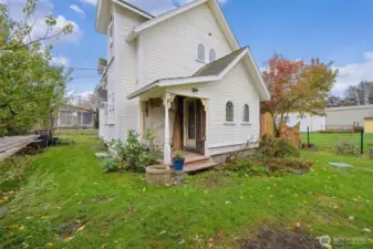 A rear porch was added in 2010.