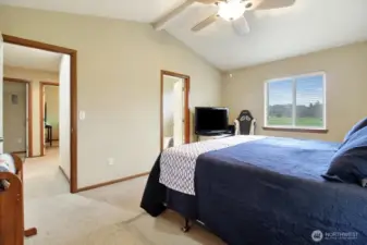 Master bedroom 2