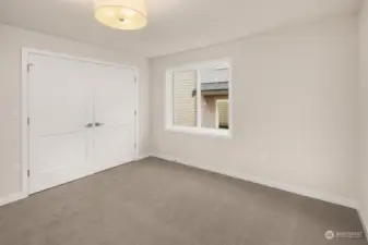 2nd bedroom