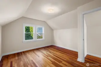 Upstairs Bed 2