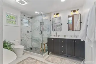 Custom Designed En-Suite