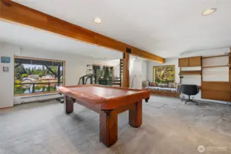 Lower level recreation  room
