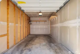 One car garage & storage