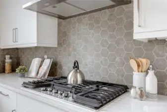 Stunning kitchen finishes! (model home lot 24)