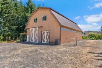 42 x 72 barn with open second story