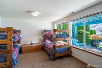 Lower unit bunk room. 4-8 guest can enjoy the view.