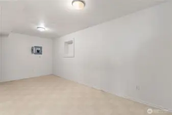Basement bonus room/storage