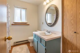 Main Bathroom