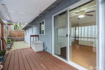 Private CoveredBack Deck