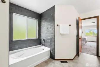 Primary ensuite
