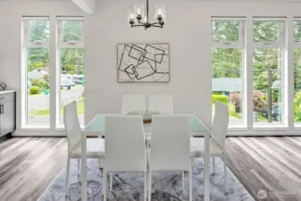 Extensive windows!