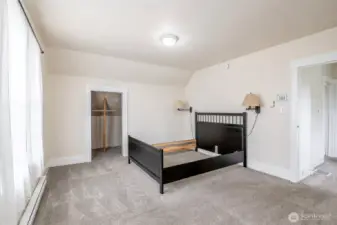 Front bedroom upstairs