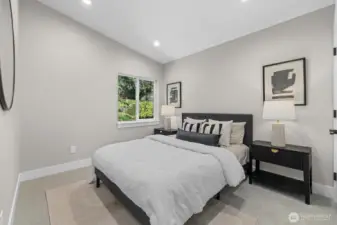 Bedroom #4 (2nd level)