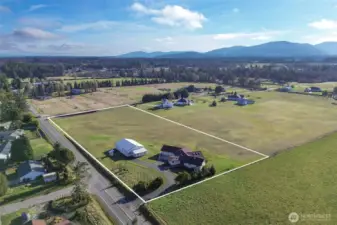 On 4.62 Acres - Approximate lot lines