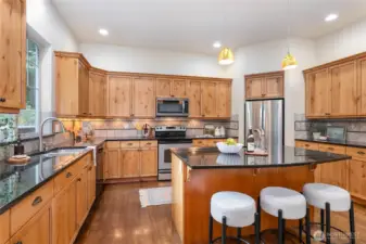 Excellent kitchen storage