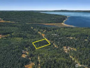 Overhead view with approximate boundaries in yellow.