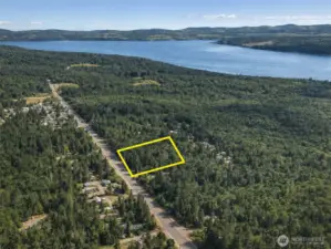 Overhead view with approximate boundaries in yellow.