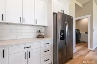 Lots of storage with all the cabinets