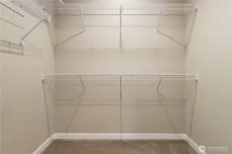 walk in closet
