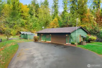 Oversized 2-car garage with shop space
