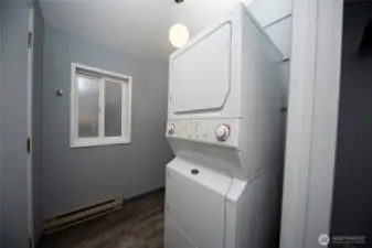 302.5 Laundry Room