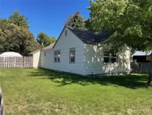 302 front yard