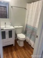 Hallway - Full bathroom