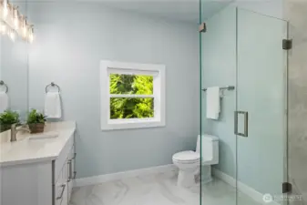 Upper level bath