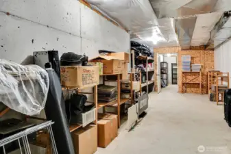 A huge, dry storage area in the lower level for all your treasures!