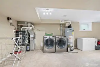 Next to large basement Bonus room is a giant sized laundry - to the right it an equally large storage area but you can't see it in this photo.