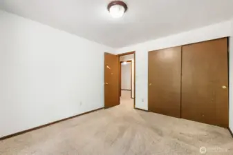 Closet in bedroom 1
