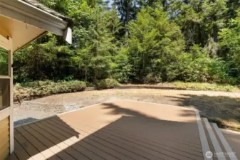 Big deck in the bak yard