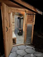 Shower / Sauna