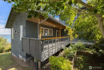 From the water, you will see that this home has a lot of curb appeal.