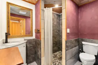 The ADU has a beautiful 3/4 bath.