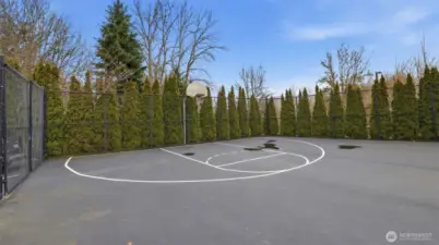 Stay active and connect with neighbors at the on-site basketball cou