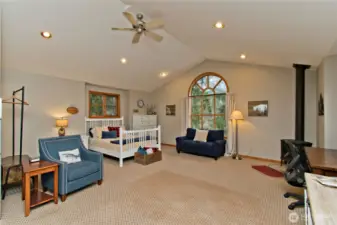 ADU above garage, complete with a 3/4 bathroom, fireplace & kitchenette.