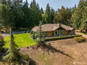 Serene Privacy on 10 AC