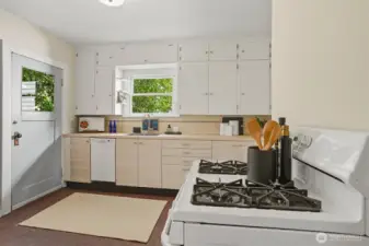 Kitchen in 132